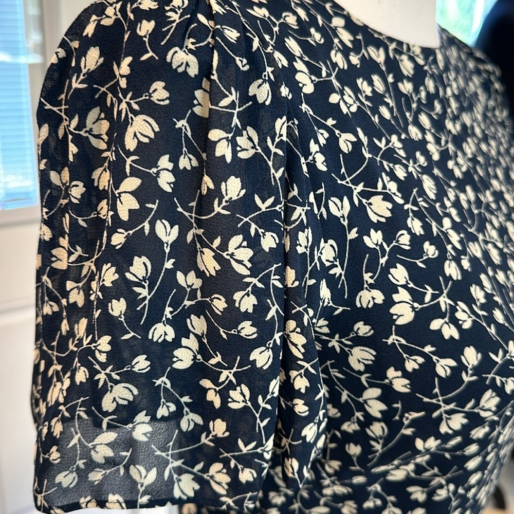 REFORMATION Short Sleeve Knee length Navy White Floral Dress - Picture 3 of 10